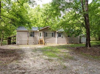 28275 River Run Rd, Branford, FL 32008