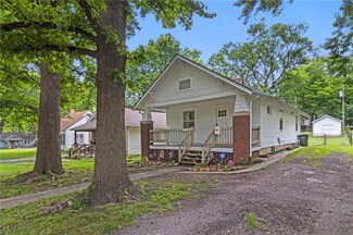1513 9th Ave, Leavenworth, KS 66048