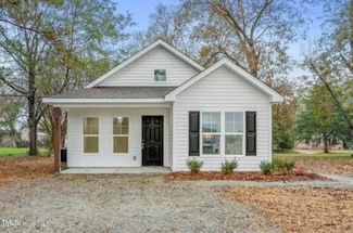 415 E Woodrow St, Goldsboro, NC 27530