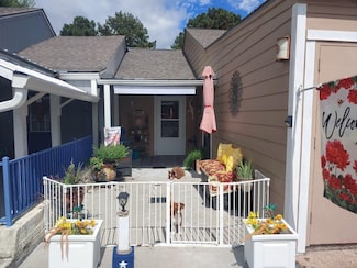 17 Townhouse Ln, Trinity, TX 75862