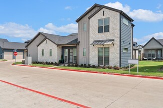 1572 Bernard St, Garland, TX 75089