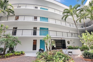 1357 NE Ocean Blvd Unit 318, Stuart, FL 34996