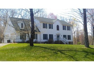 237 Birch Ln, New Cumberland, WV 26047