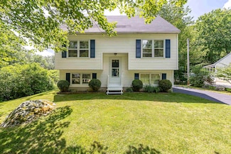 112 Morse Rd, Manchester, NH 03104