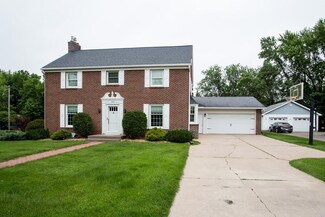 1190 Franklin St, Baldwin, WI 54002