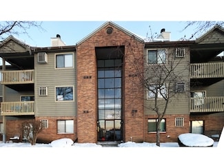 4351 Village Parkway Cir W Unit 5, Indianapolis, IN 46254