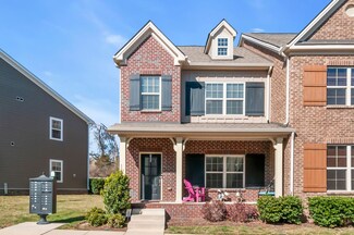 530 Vintage Green Ln, Franklin, TN 37064