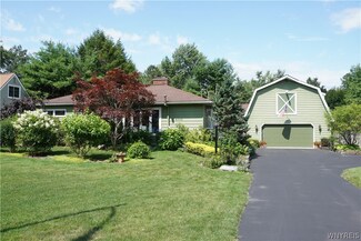 4750 Bickert Dr, Clarence, NY 14031