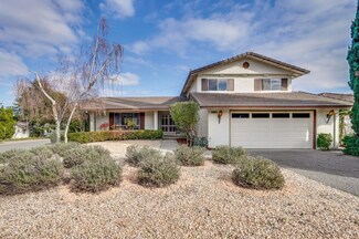 1114 Yorkshire Dr, Cupertino, CA 95014