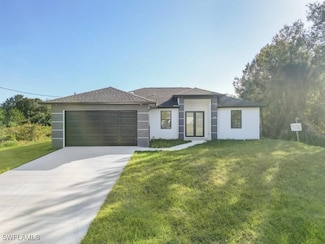 3305 49th St W, Lehigh Acres, FL 33971