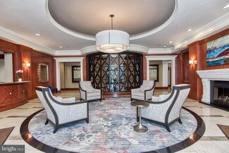 8220 Crestwood Heights Dr Unit 1311, McLean, VA 22102