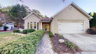 1817 Thornblade Ridge Dr, Matthews, NC 28105