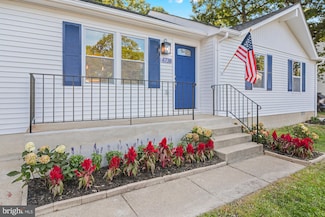 4738 Idlewilde Rd, Shady Side, MD 20764