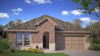 320 Tyler St, Grandview, TX 76050