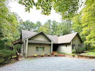 342 Foothills Dr, Nellysford, VA 22958