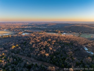 20 Seay Rd, Beggs, OK 74421