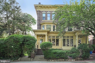 526 S 46th St, Philadelphia, PA 19143