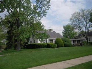 1115 Scott Ave, Chicago Heights, IL 60411