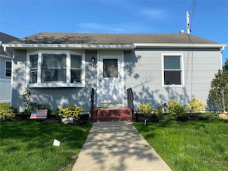 541 Fire Island Ave, Babylon, NY 11702