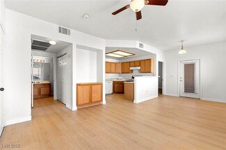4655 Gold Dust Ave Unit 210, Las Vegas, NV 89120