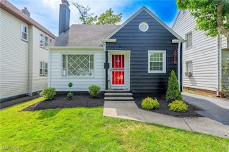 3718 Menlo Rd, Cleveland, OH 44120