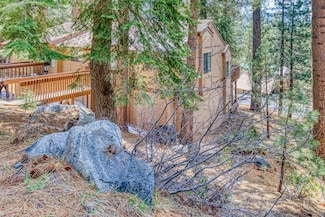 62788 Sunny Vista Ln Unit 30, Shaver Lake, CA 93664