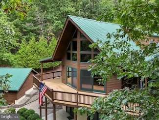 78 Purple Finch Ln, Berkeley Springs, WV 25411