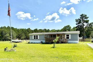 742 Ghio Rd, Hamlet, NC 28345