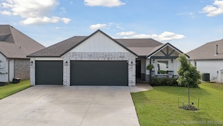 10215 S 228th Ave E, Broken Arrow, OK 74014