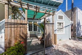 370 E Railroad Ave Unit 1, Boca Grande, FL 33921