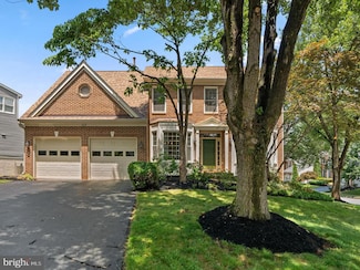 111 Canfield Hill Dr, Gaithersburg, MD 20878