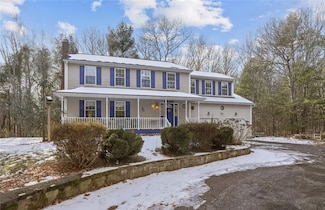 33 Linden Ln, West Greenwich, RI 02817