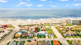 4115 Avenue T 1 2, Galveston, TX 77550