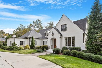 230 Lancaster Dr, Chapel Hill, NC 27517