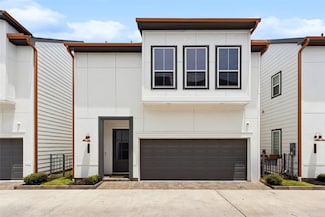 9551 Neuens Rd Unit B, Houston, TX 77080