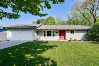5068 Belwood Ln, Minnetonka, MN 55345