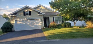 2201 Four Seasons Blvd, Macungie, PA 18062