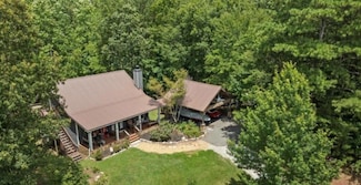 1828 Roosterville Rd, Roopville, GA 30170