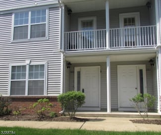 202 Lindsey Dr Unit 65B02, Hackettstown, NJ 07840