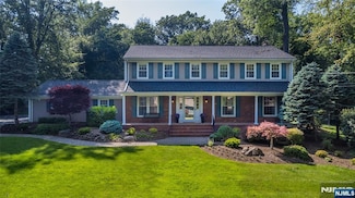 775 Albemarle St, Wyckoff, NJ 07481