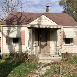 1210 S Burlington Dr, Muncie, IN 47302