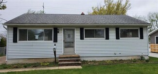 6286 Sylvia Dr, Brookpark, OH 44142