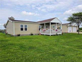 1049 SE 475th Rd, Knob Noster, MO 65336
