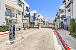 944 N Divino Privado, Ontario, CA 91764