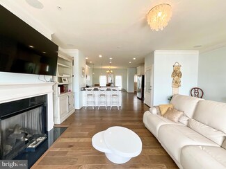 610 Marina Landing Ln, Woodbridge, VA 22191