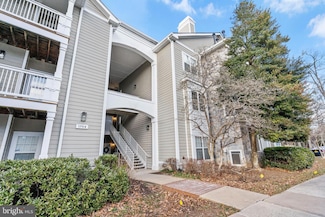 1704 Lake Shore Crest Dr Unit 21, Reston, VA 20190