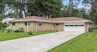 3016 Glenwood Ave, Fort Wayne, IN 46805