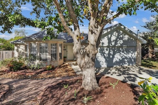 108 Dolly St, San Marcos, TX 78666