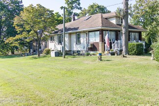 165 Cliffwood Ave, Cliffwood, NJ 07721