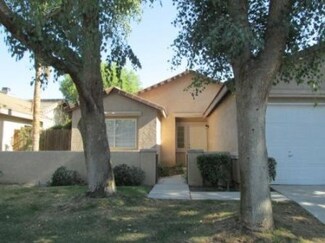 7511 Stone Breakers Ave, Bakersfield, CA 93313